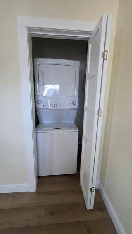 408 1/2 W Louisiana Ave - Photo 3 of 10