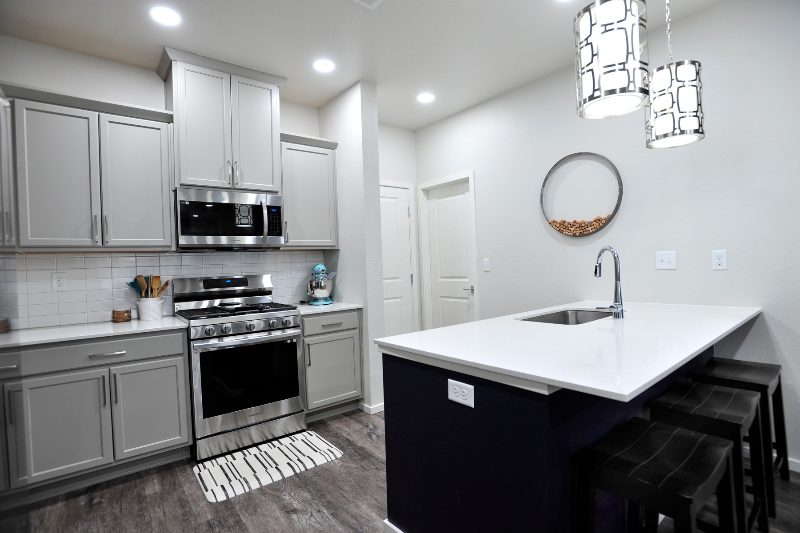 3014 Barnstormer St #2 - Photo 4 of 12