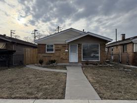 9508 S Green St - Photo 1 of 1