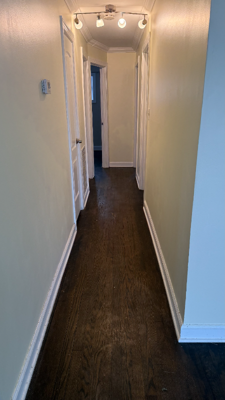 9508 S Green St - Photo 5 of 10