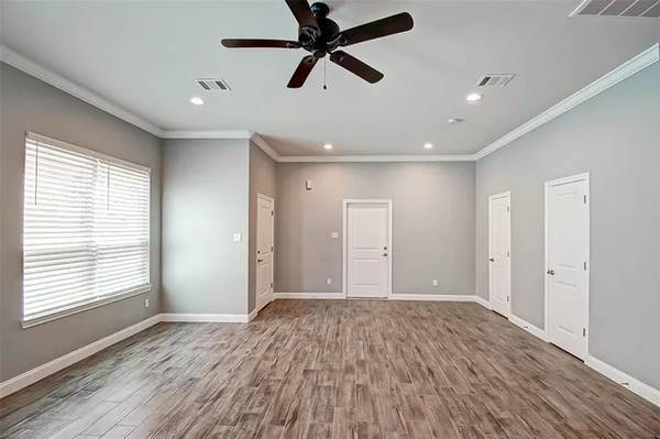 2126 Abiding Grace Cir - Photo 3 of 6