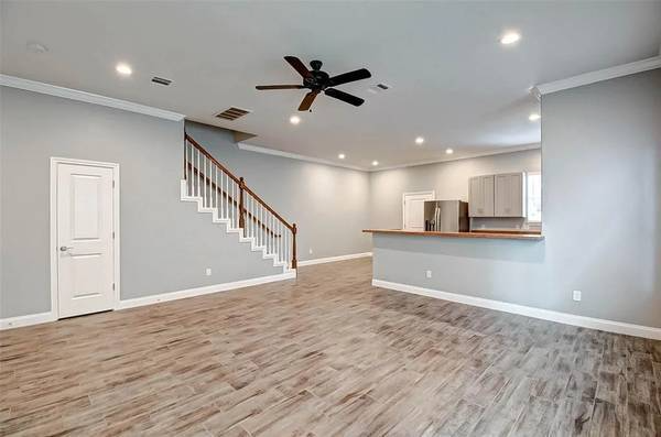 2126 Abiding Grace Cir - Photo 4 of 6