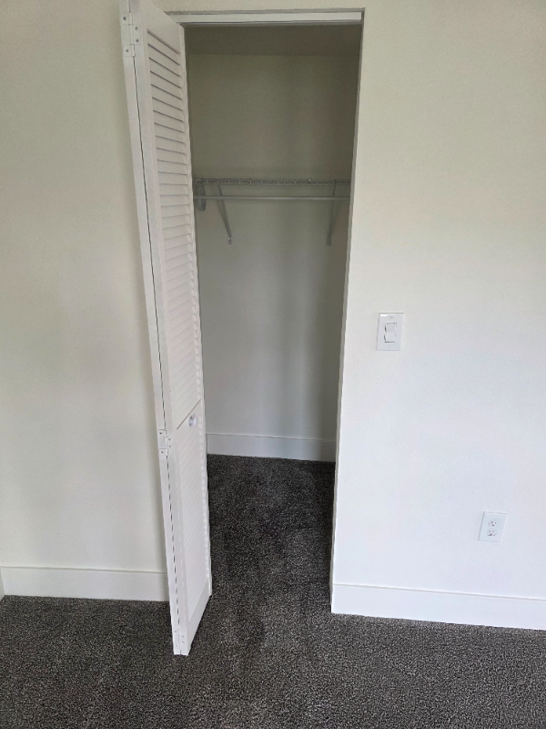 336 Warren Ave #2 - Photo 4 of 12