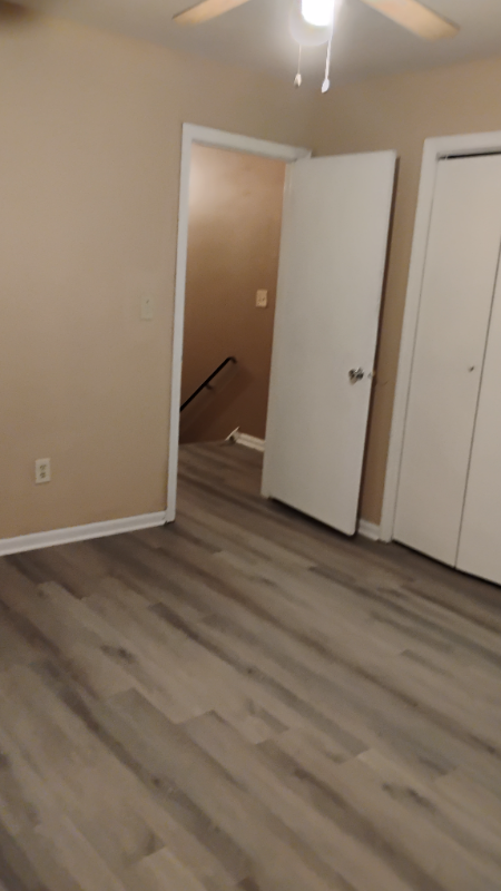 90 Dover St - Photo 4 of 10