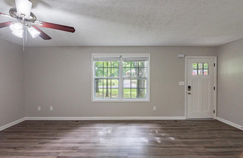 104 Evanmeade Dr - Photo 7 of 11