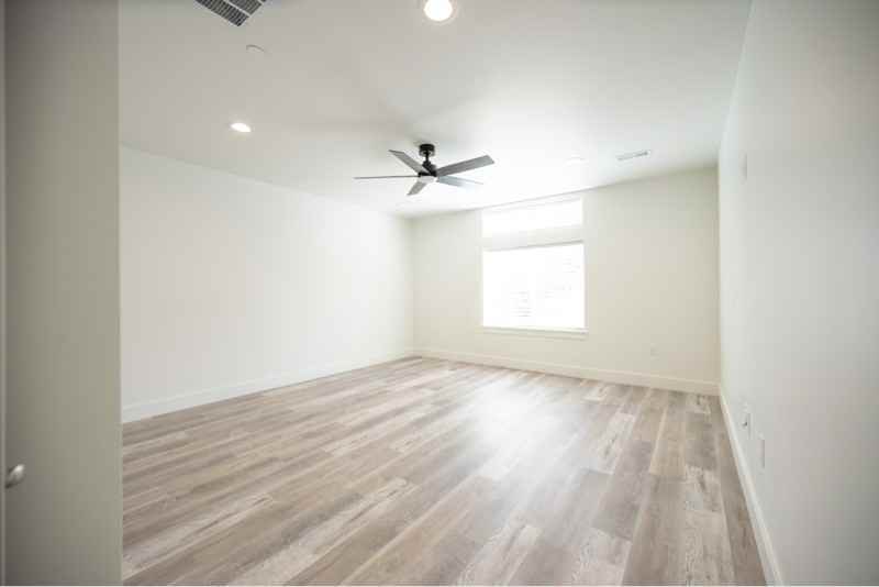 520 E South Weber Dr #A3 - Photo 5 of 9