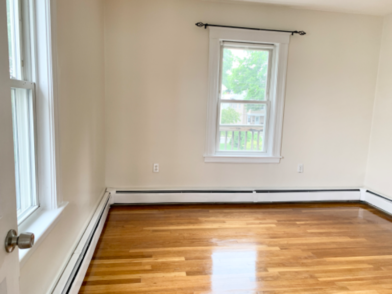 89 Billings Ave #2 - Photo 4 of 9