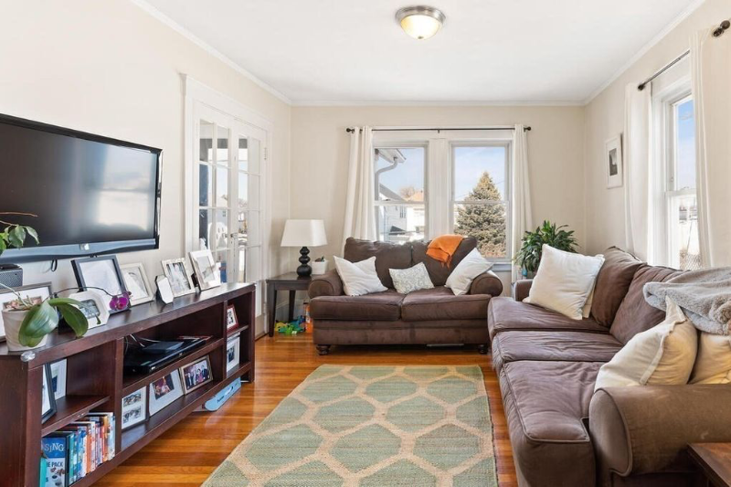 89 Billings Ave #2 - Photo 5 of 9