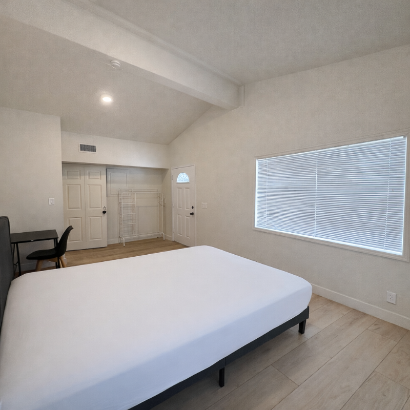 1595 Palma Vista Ave - Photo 3 of 5