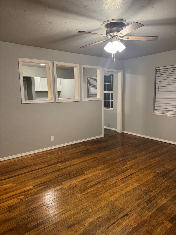 1907 Nix St - Photo 4 of 19