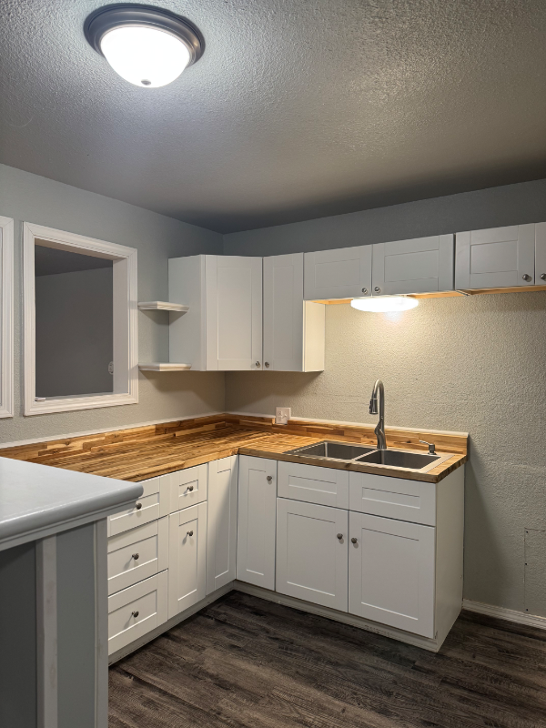 1907 Nix St - Photo 7 of 19