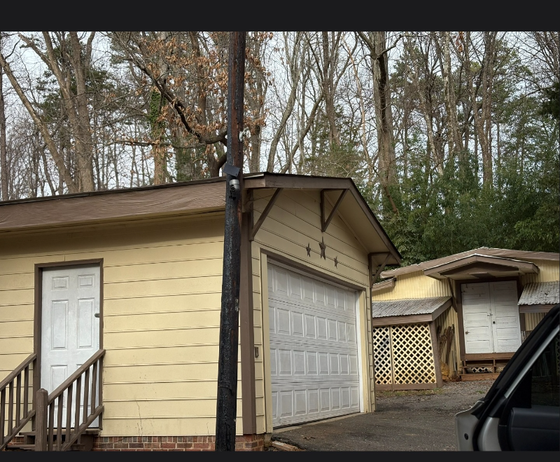 4101 Mcintyre Ave - Photo 2 of 12