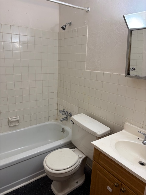 230 Ambridge Ave #1 - Photo 6 of 12