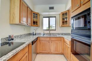 64 Sw 9th Ave - Photo 1 of 1