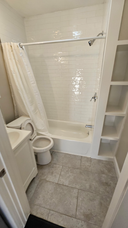 244 Notre Dame Ave #3 - Photo 3 of 6