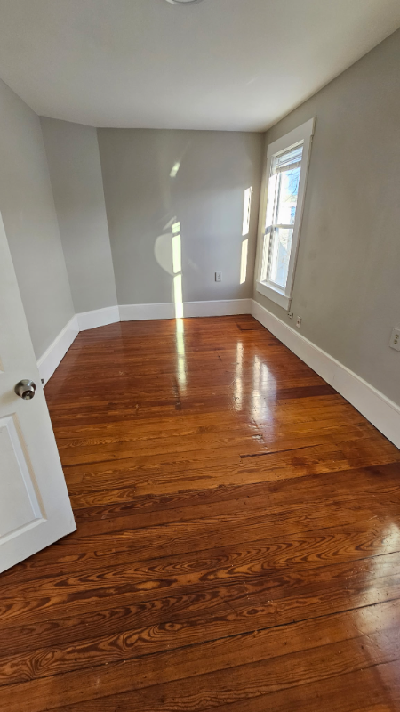 244 Notre Dame Ave #3 - Photo 6 of 6