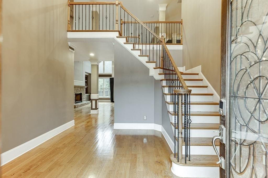 940 Chateau Forest Rd - Photo 4 of 50