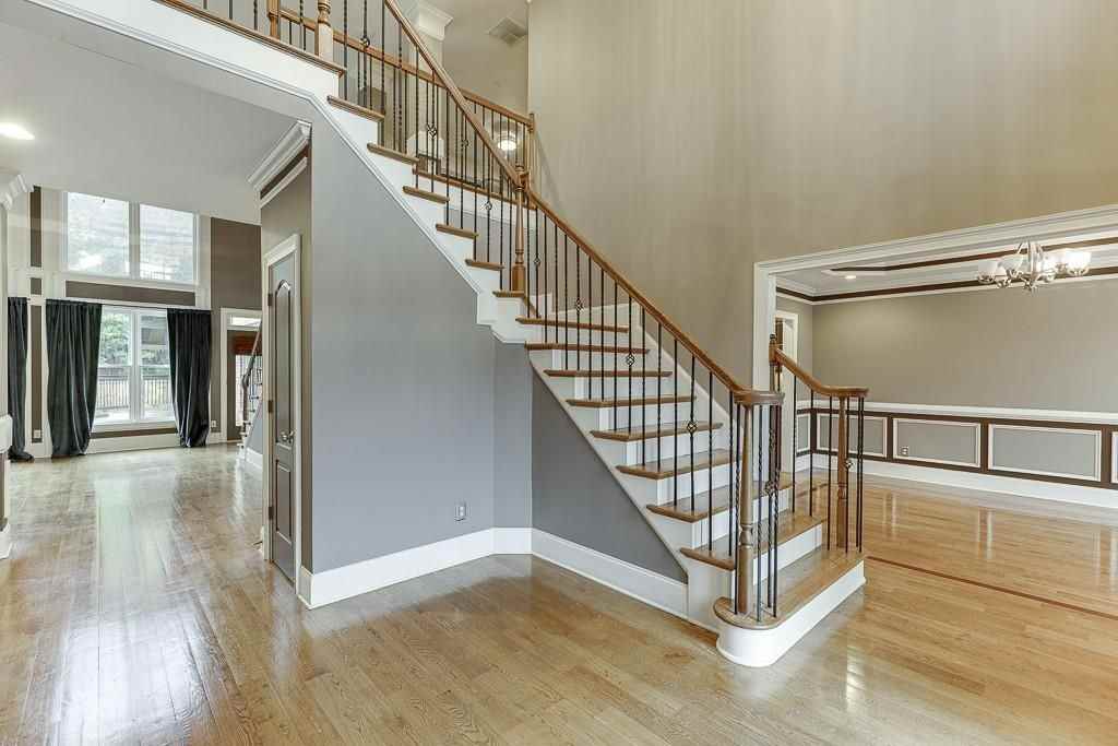 940 Chateau Forest Rd - Photo 5 of 50