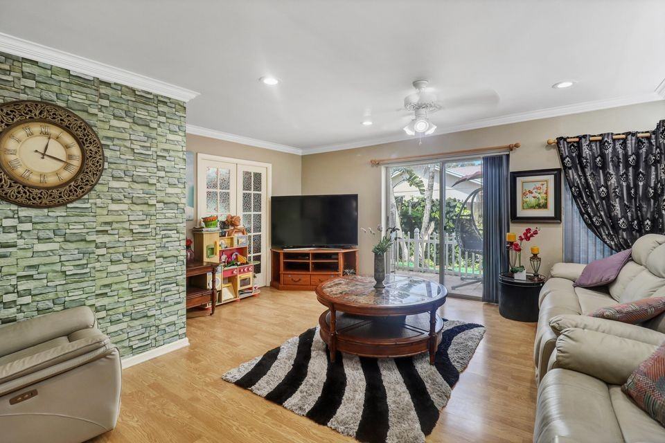 1521 Snapdragon Dr - Photo 4 of 5