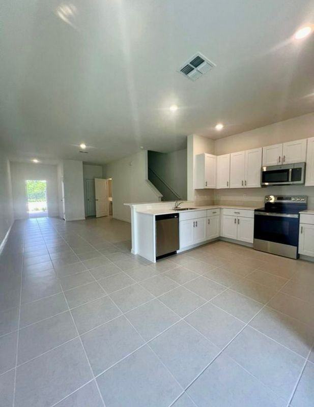 2625 Sunray Venus Way - Photo 2 of 16