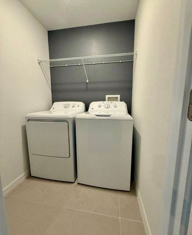 2625 Sunray Venus Way - Photo 7 of 16