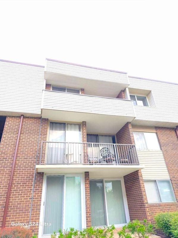 10204 Prince Pl ##308 - Photo 7 of 10