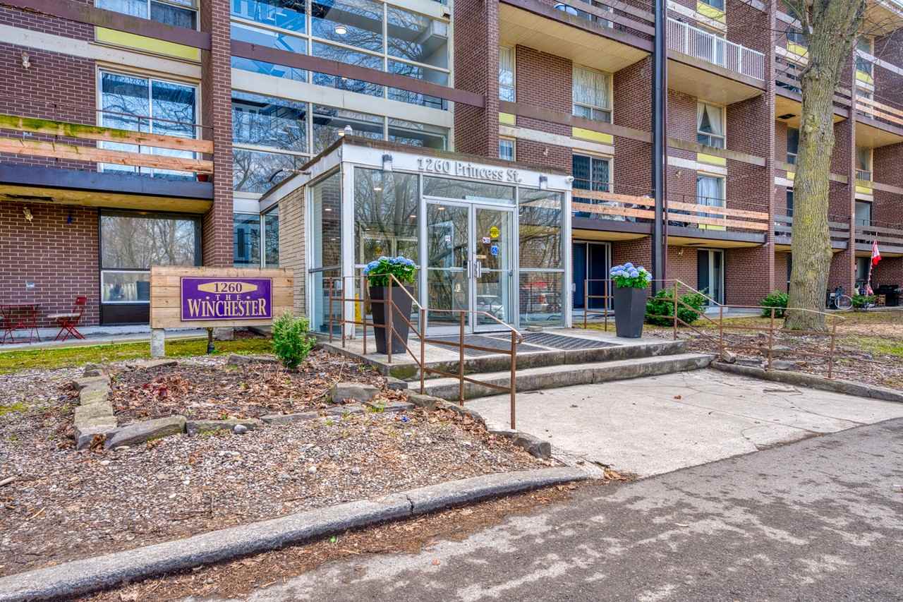 1260 Princess Street - Photo 2 of 10