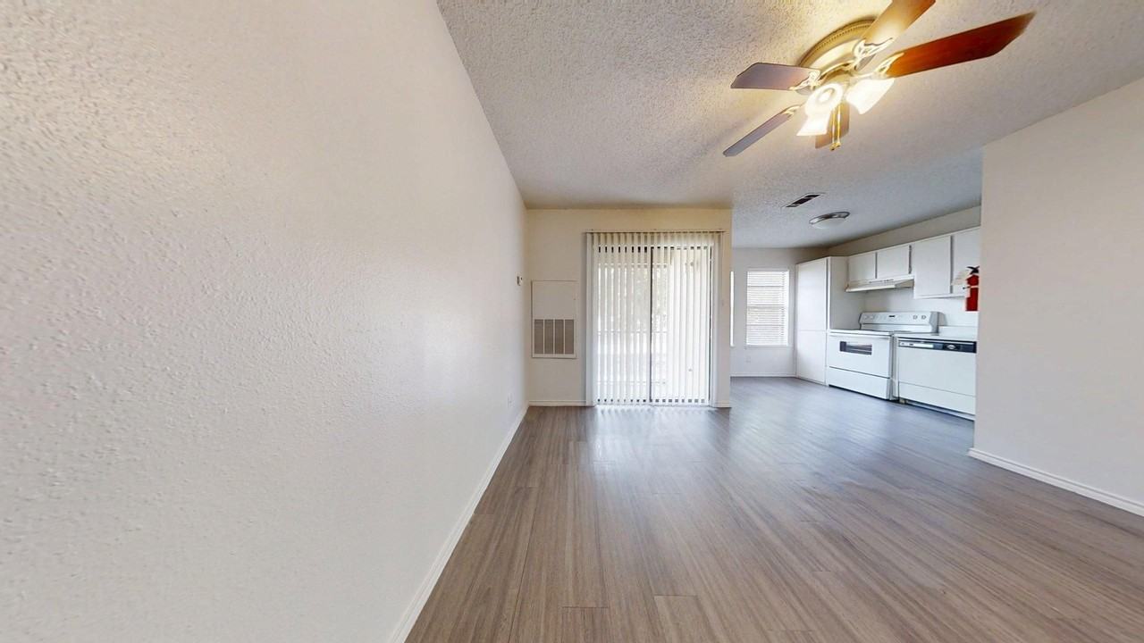 Stadium View Apartments - Photo 6 of 50