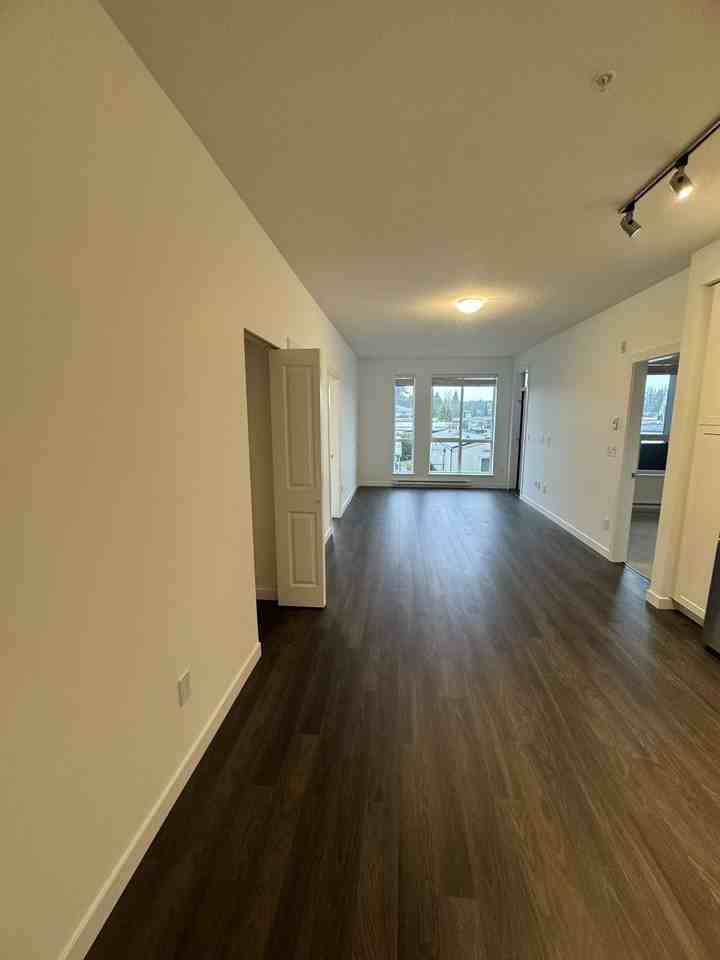 15700 85 Avenue - Photo 3 of 15