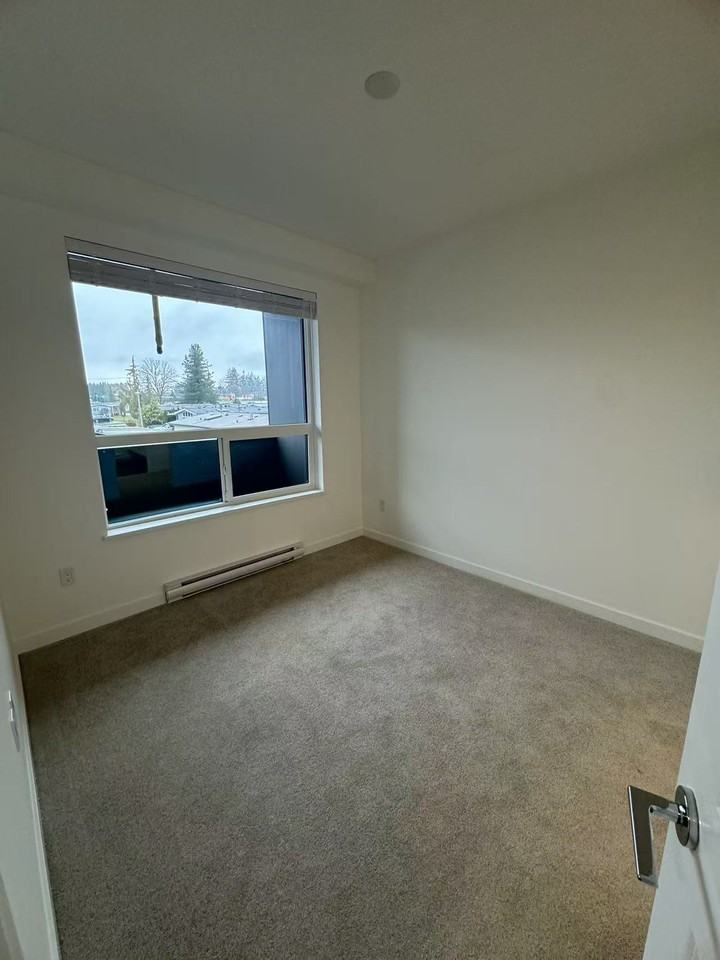 15700 85 Avenue - Photo 7 of 15