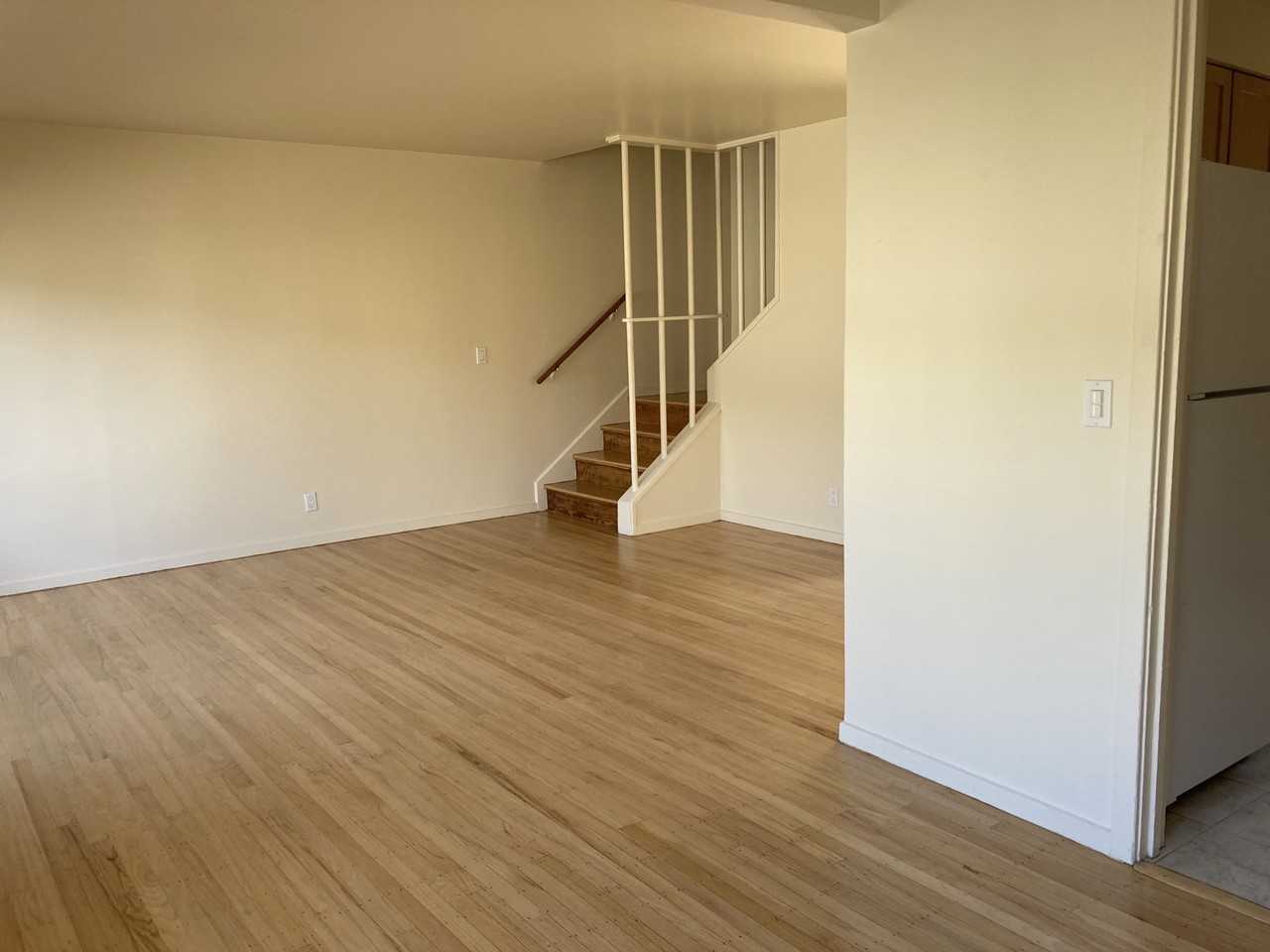 1520 Pershing Drive #F - Photo 6 of 24