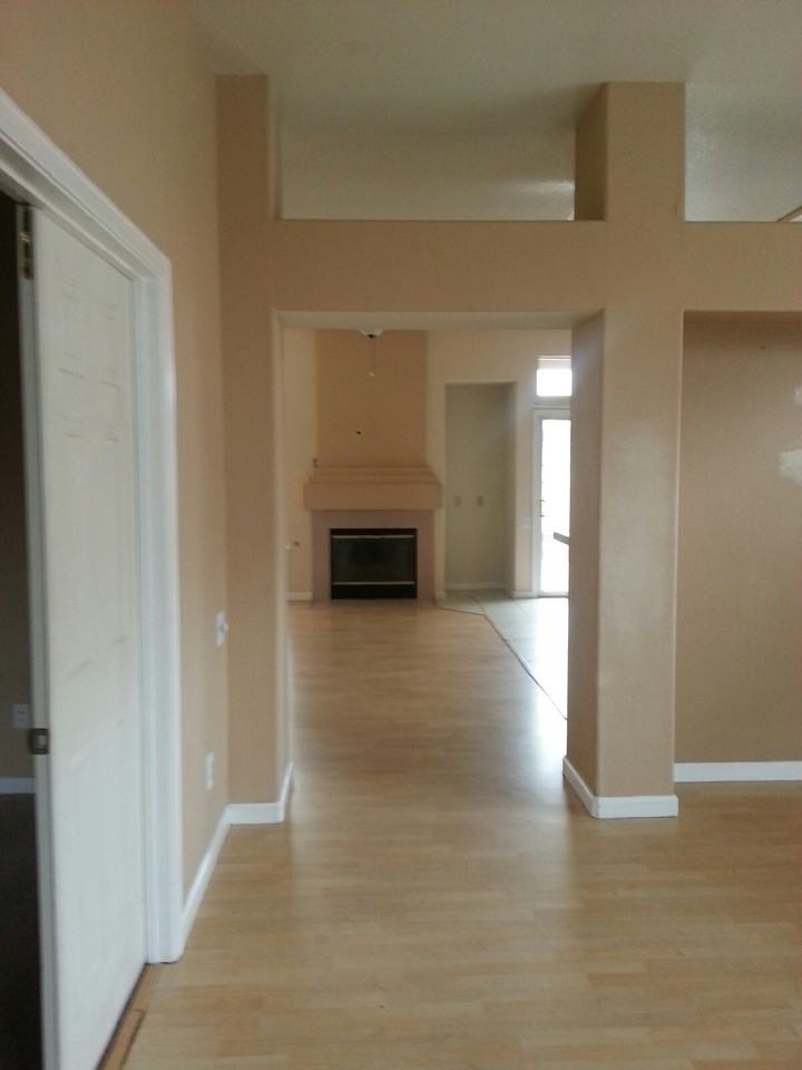 2556 Du Bois Dr #1 - Photo 2 of 21