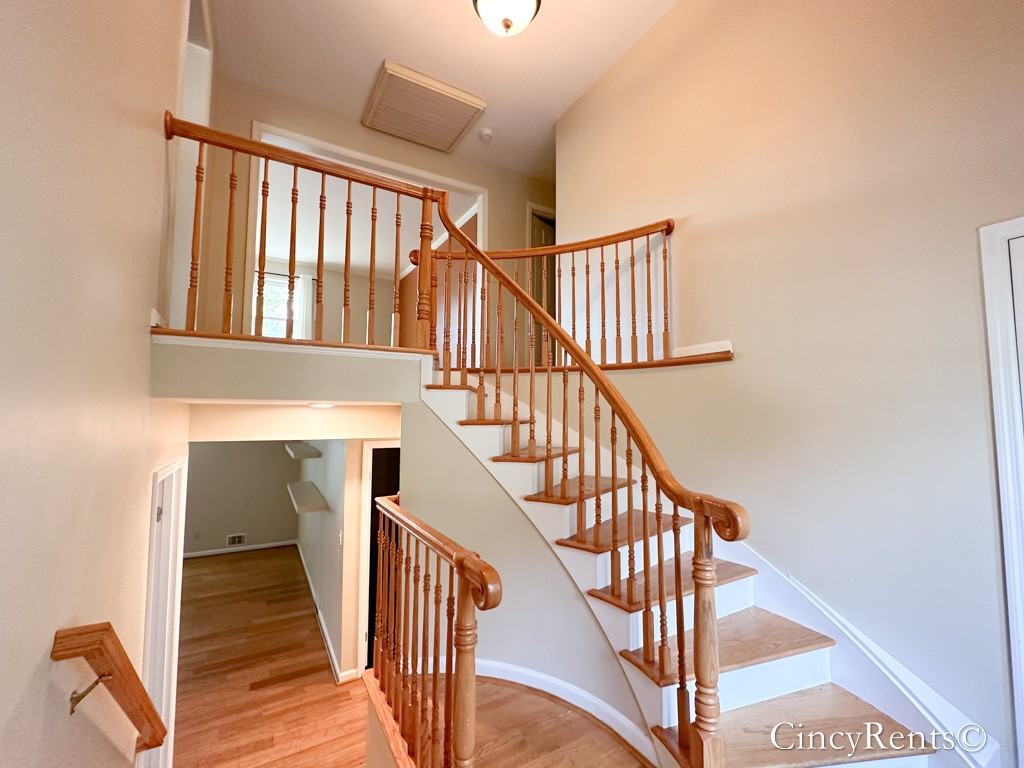 6463 Oldbarn Ct #NA - Photo 2 of 36