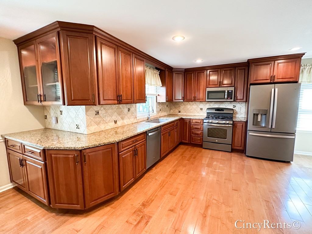 6463 Oldbarn Ct #NA - Photo 3 of 36