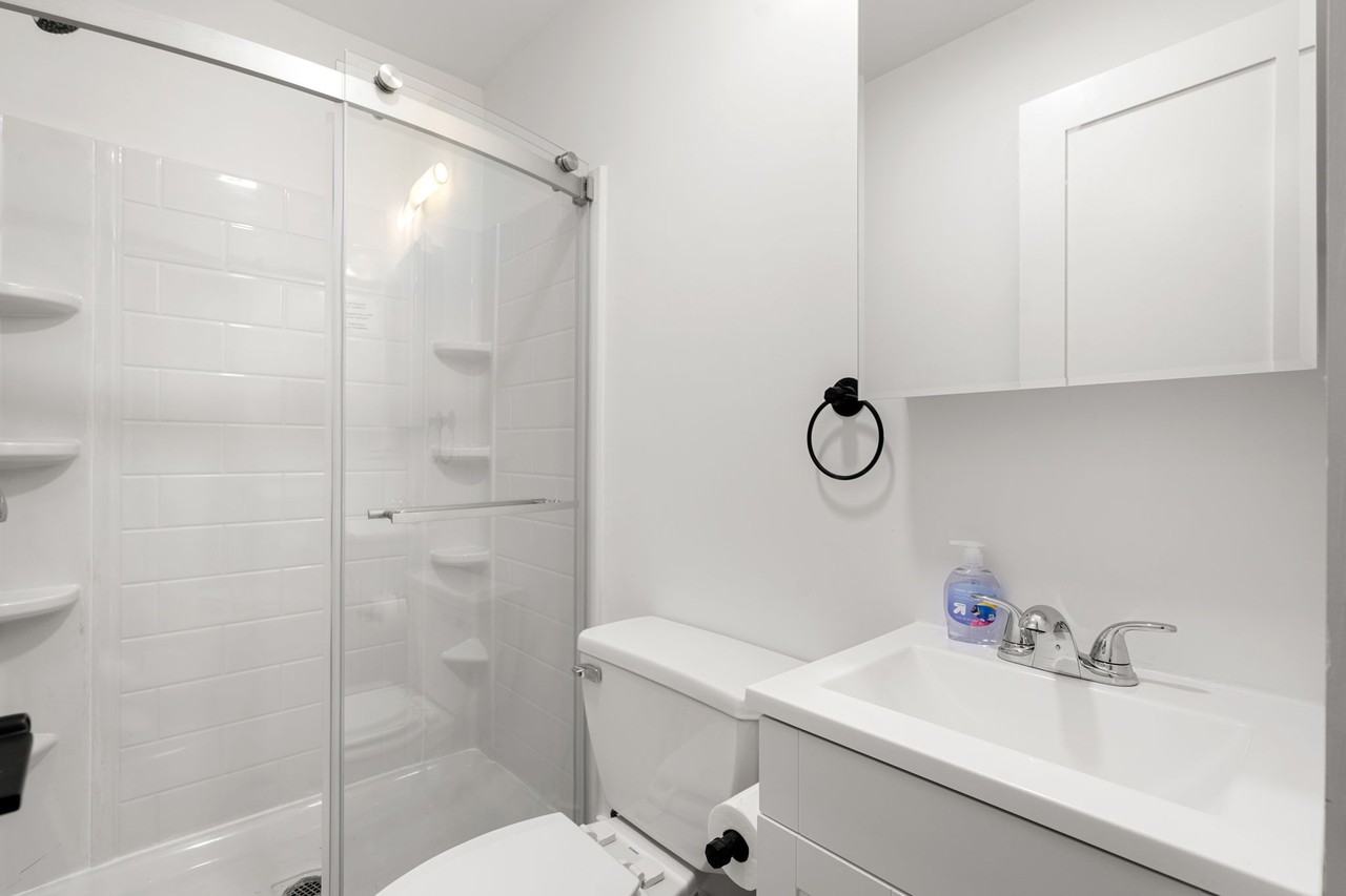 12 Nonantum St #1 - Photo 5 of 16