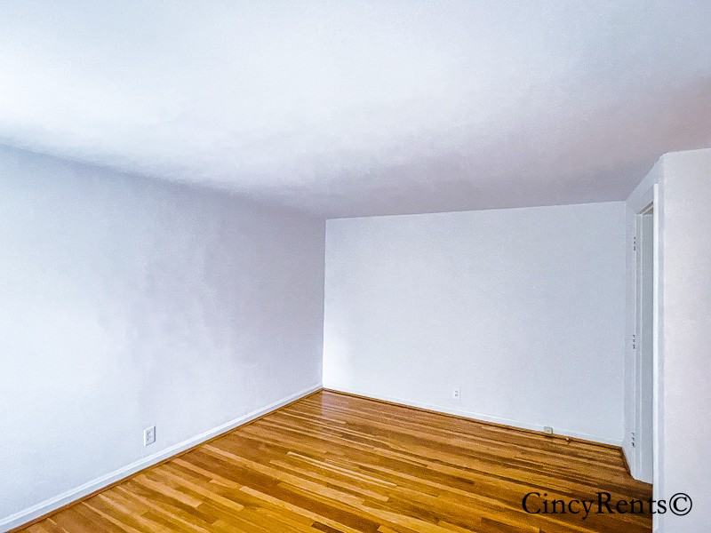 1110 Delta Ave #5 - Photo 6 of 16