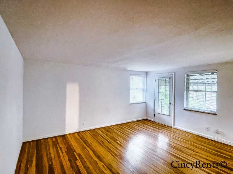 1110 Delta Ave #5 - Photo 7 of 16