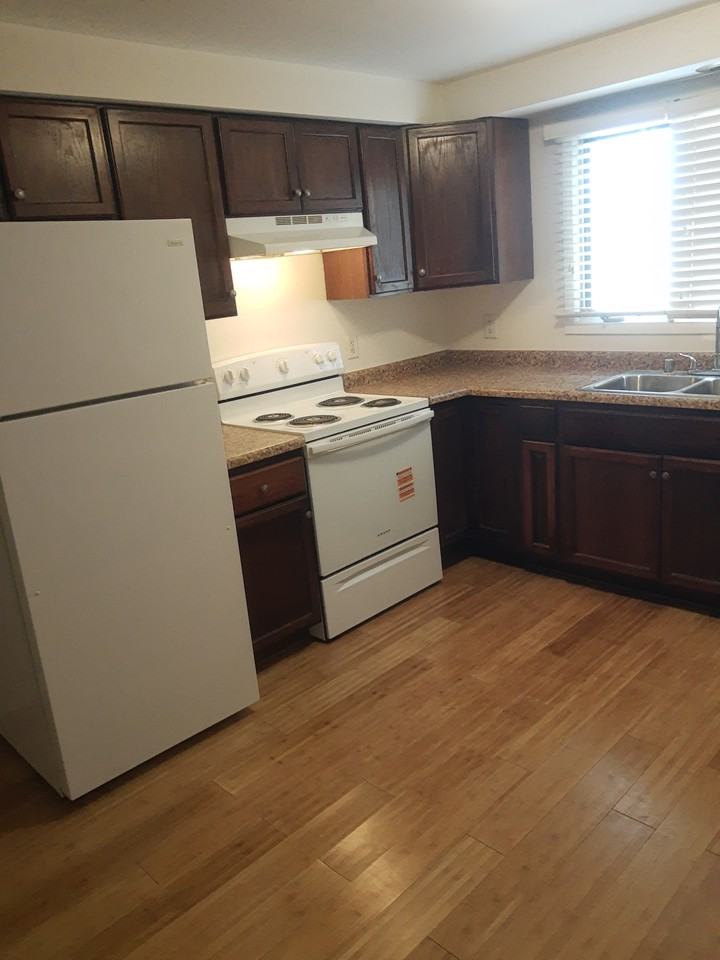 2208 Pershing Ave #2208 - Photo 3 of 15