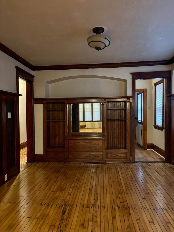 113 W Concordia Ave - Photo 2 of 17