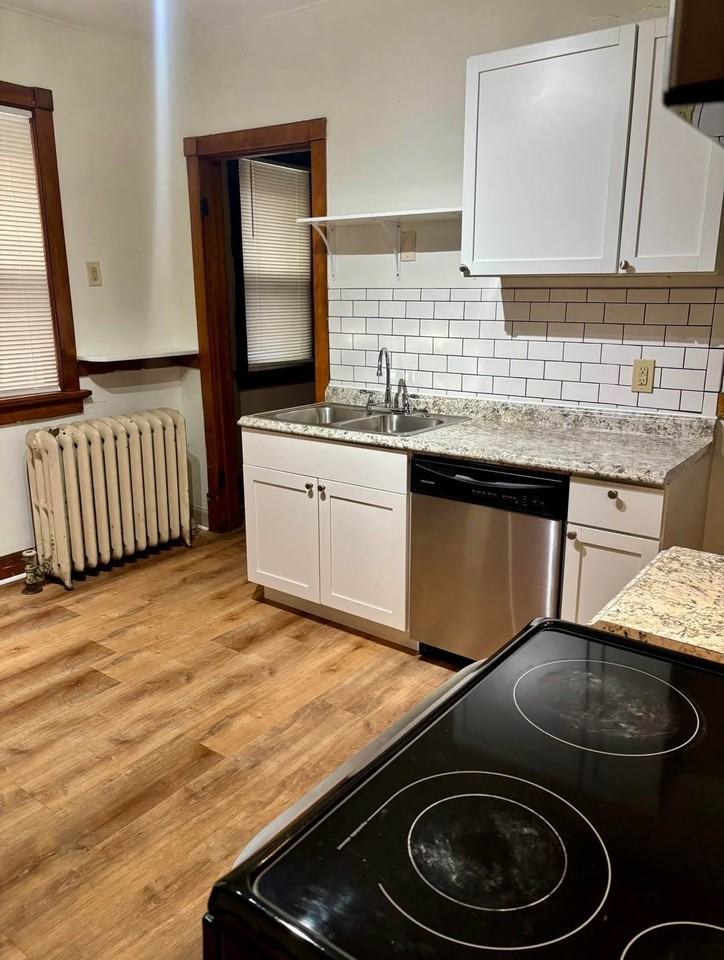 113 W Concordia Ave - Photo 6 of 17