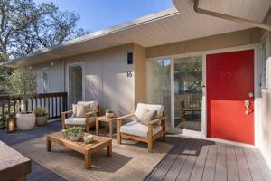 featured image of 16 Echo Ln #NA