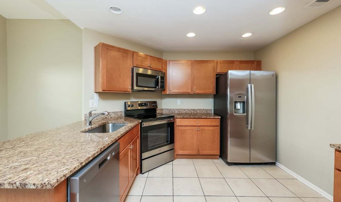 1316 Coolridge Dr #NA - Photo 4 of 7