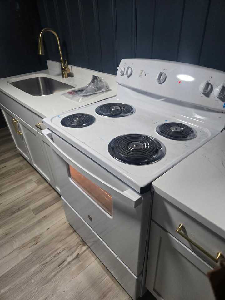 1118 Pennsylvania St #3 - Photo 2 of 7