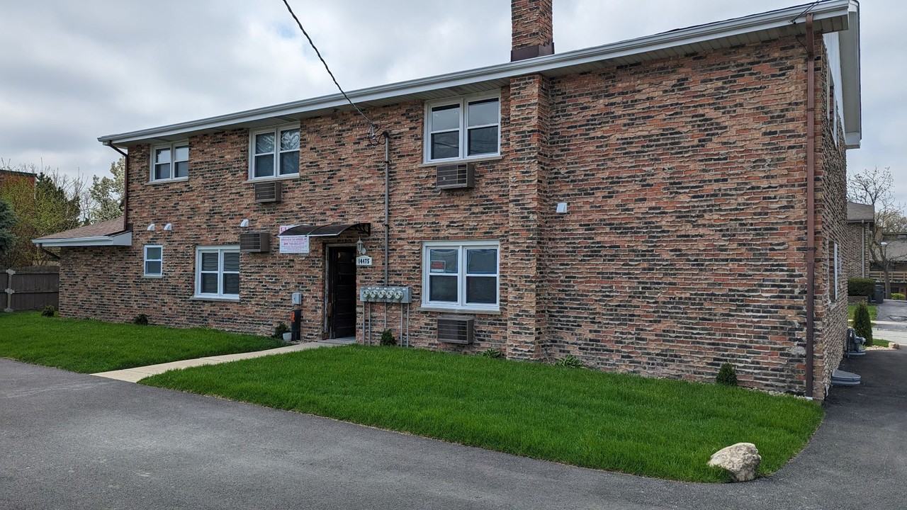 14475 Jefferson Ave #1N - Photo 2 of 26