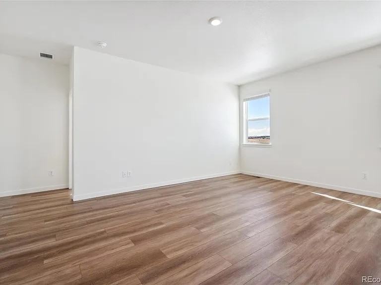 43137 Capilano Club Ct #NA - Photo 4 of 25