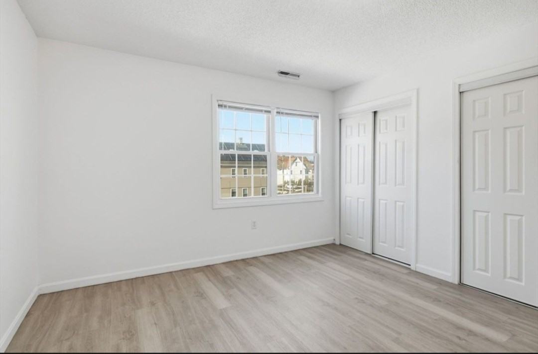 59 Pinevale St #59 - Photo 4 of 5