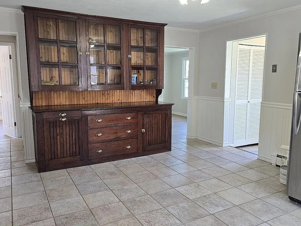 84 Rollstone Ave #NA - Photo 2 of 11