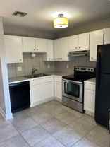 300 Elks Cv #3 - Photo 1 of 1