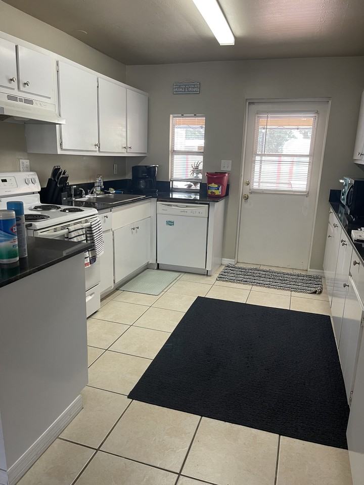 3463 Brink Cir #NA - Photo 4 of 18