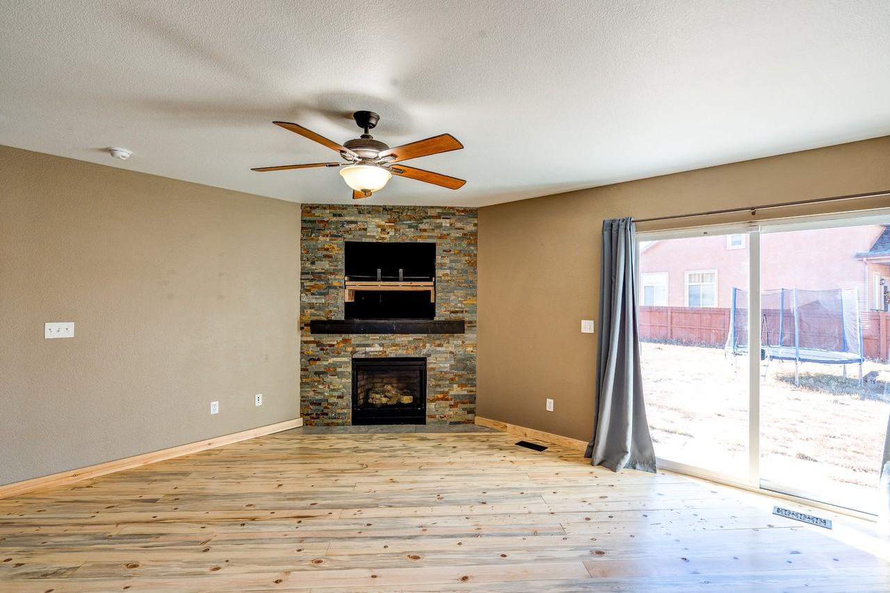 10444 Mount Wilson Pl #1 - Photo 6 of 17